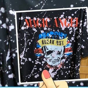 WOMANS GRAPHIC T-SHIRT  Magic Angel/Medium